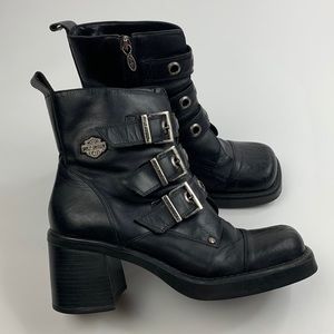 Harley Davidson Leather Buckle heeled boots Black Silver Size 8 zip up HD biker